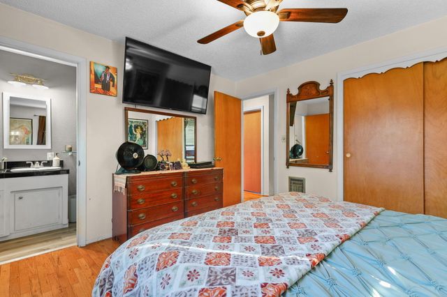 6378 Paso Drive, Redding, CA 96001