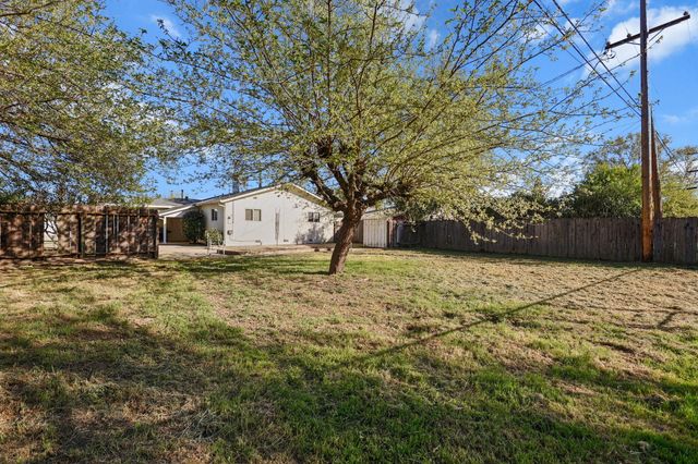 6378 Paso Drive, Redding, CA 96001