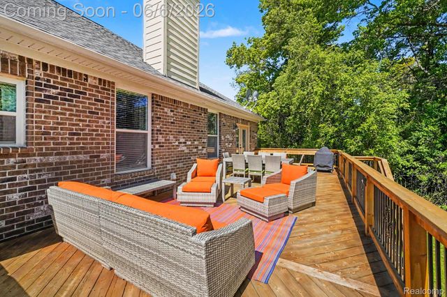 788 Fish Lake Court, Oxford Charter Township, MI 48371