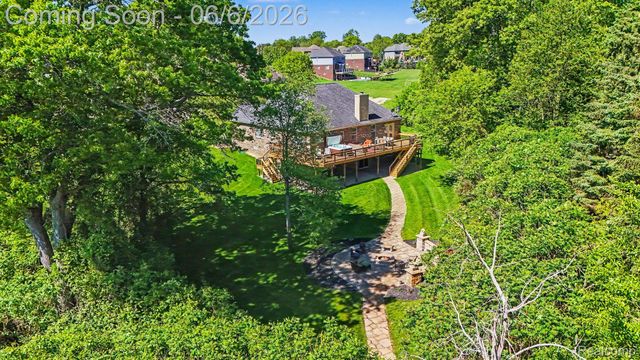 788 Fish Lake Court, Oxford Charter Township, MI 48371