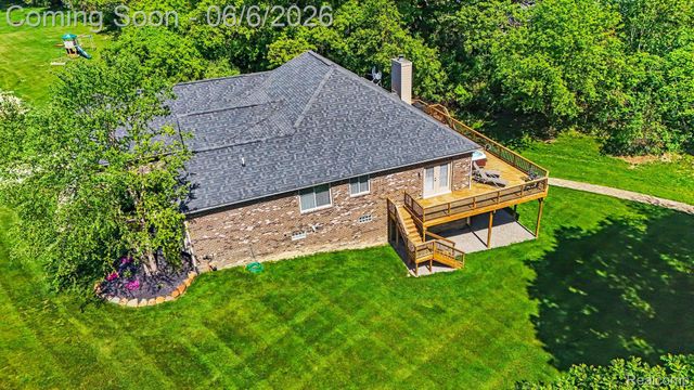 788 Fish Lake Court, Oxford Charter Township, MI 48371
