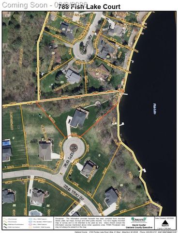 788 Fish Lake Court, Oxford Charter Township, MI 48371