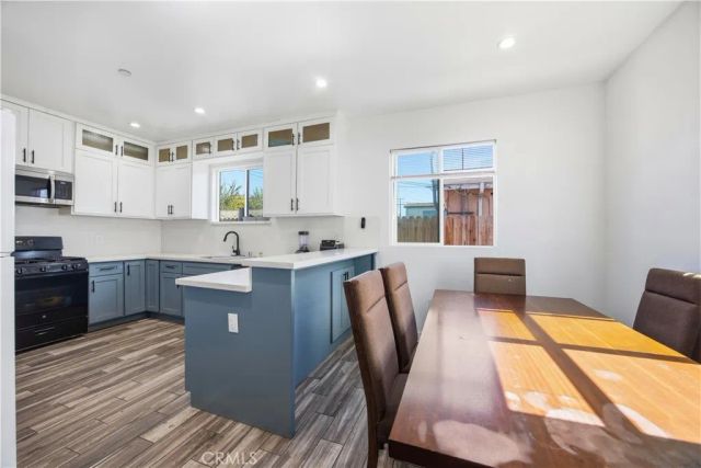 151 E 69th, Los Angeles, CA 90003