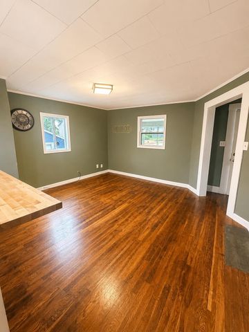 115 1st Street, Gaffney, SC 29340