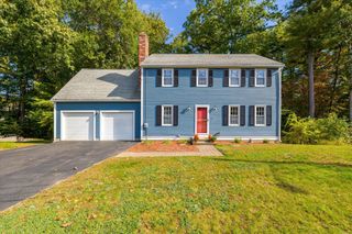 23 Lantern Ln, Leominster, MA 01453