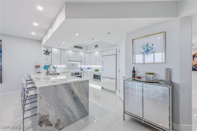 1065 Borghese LN 1503, Naples, FL 34114