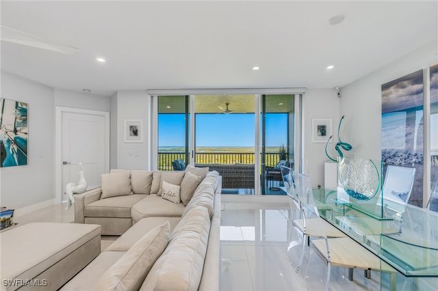 1065 Borghese LN 1503, Naples, FL 34114