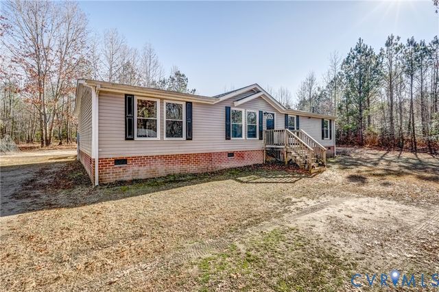 9625 Robin Ln, Disputanta, VA 23842