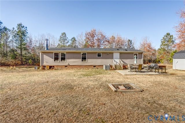 9625 Robin Ln, Disputanta, VA 23842