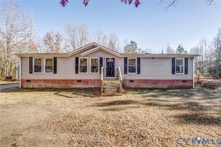 9625 Robin Ln, Disputanta, VA 23842