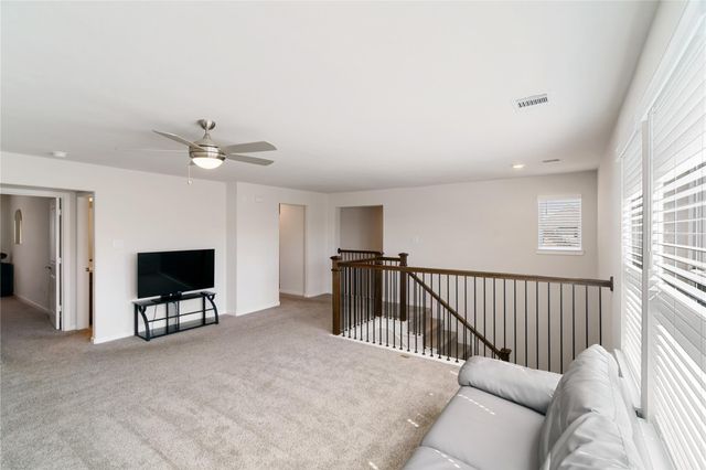 2214 Clements Shore Lane, La Porte, TX 77571