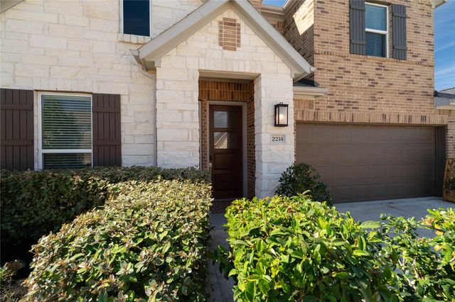 2214 Clements Shore Lane, La Porte, TX 77571