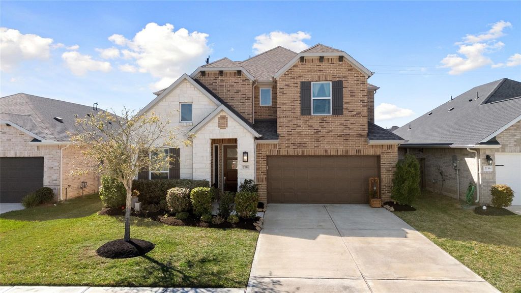 2214 Clements Shore Lane, La Porte, TX 77571