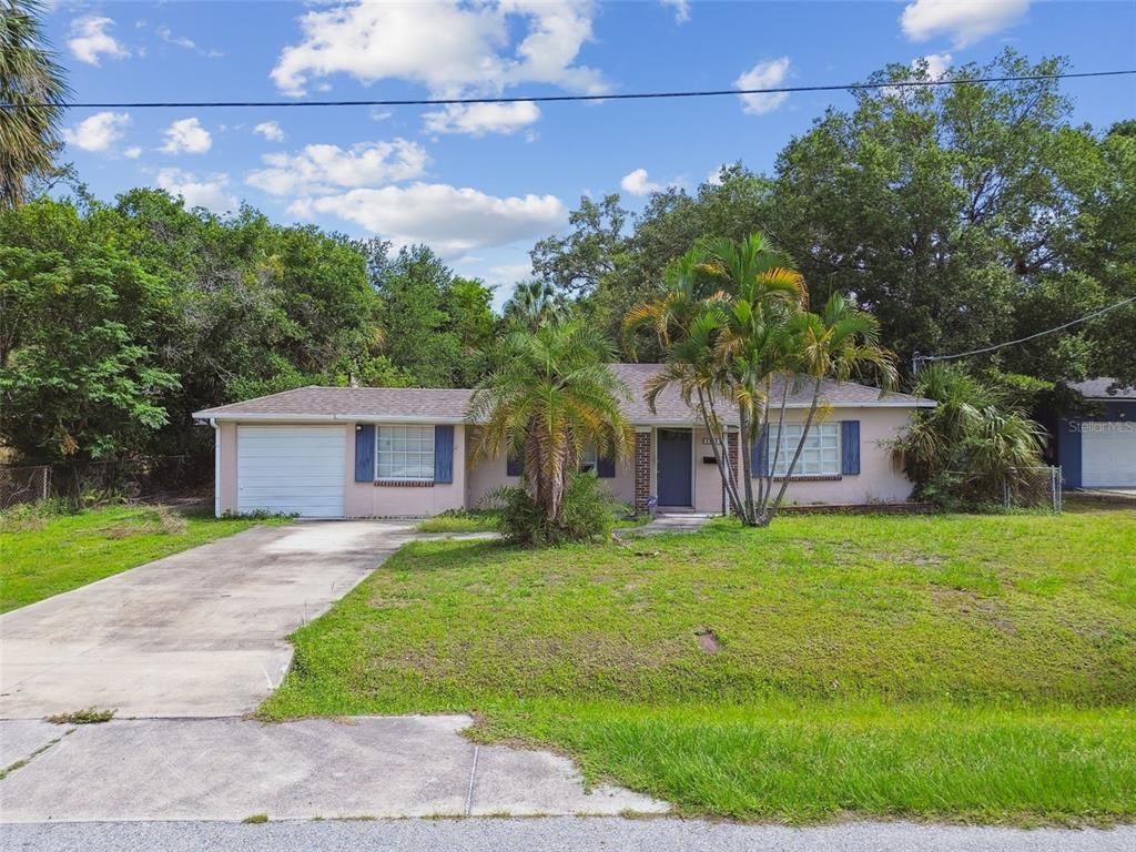 2803 SANDERS DRIVE, Tampa, FL 33611