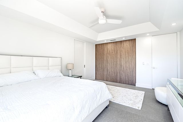 6878 Touchstone Circle, Palm Beach Gardens, FL 33418