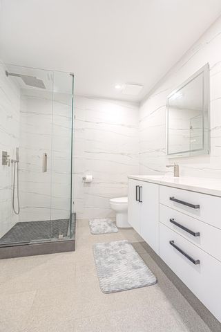 6878 Touchstone Circle, Palm Beach Gardens, FL 33418