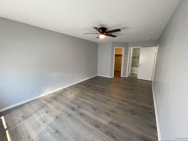 5938 Hidden Glade, San Antonio, TX 78250