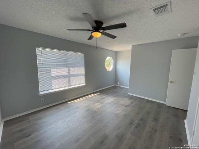 5938 Hidden Glade, San Antonio, TX 78250