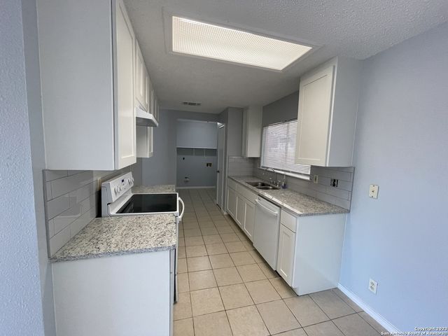 5938 Hidden Glade, San Antonio, TX 78250