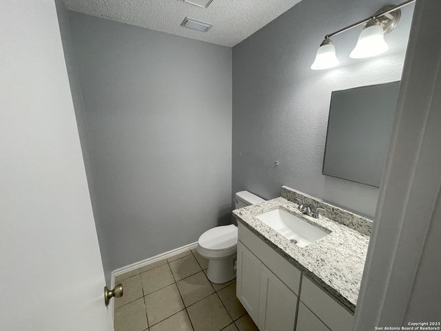 5938 Hidden Glade, San Antonio, TX 78250