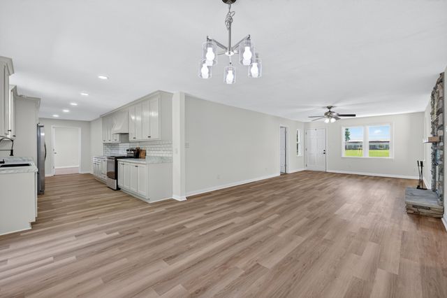 555 Ardmore Hwy, Fayetteville, TN 37334