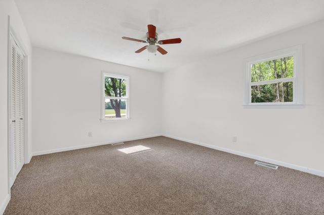 555 Ardmore Hwy, Fayetteville, TN 37334