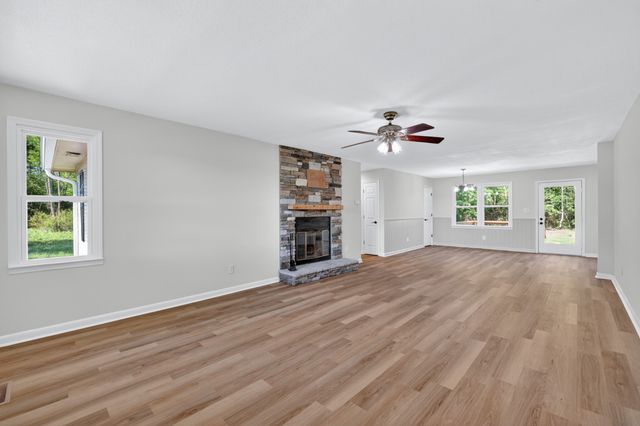 555 Ardmore Hwy, Fayetteville, TN 37334