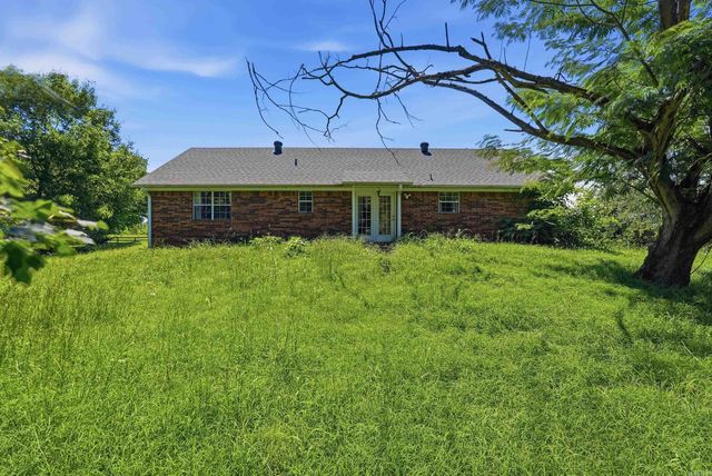 66 Caney Creek Rd, Conway, AR 72032