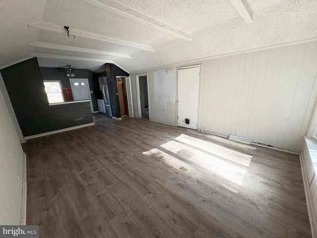 664 SCOTLAND RUN AVE, Franklinville, NJ 08322