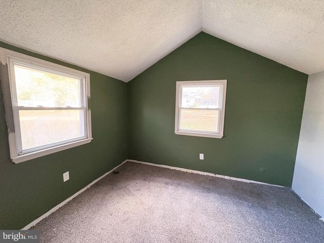 664 SCOTLAND RUN AVE, Franklinville, NJ 08322