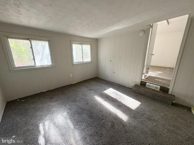 664 SCOTLAND RUN AVE, Franklinville, NJ 08322