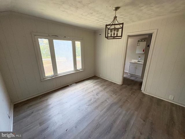 664 SCOTLAND RUN AVE, Franklinville, NJ 08322