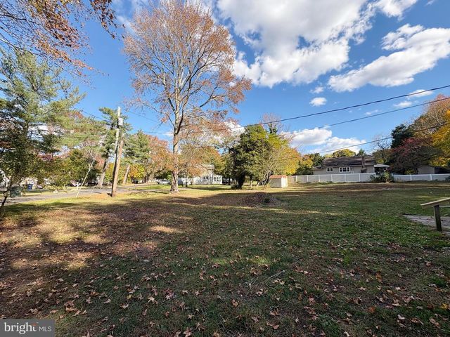 664 SCOTLAND RUN AVE, Franklinville, NJ 08322