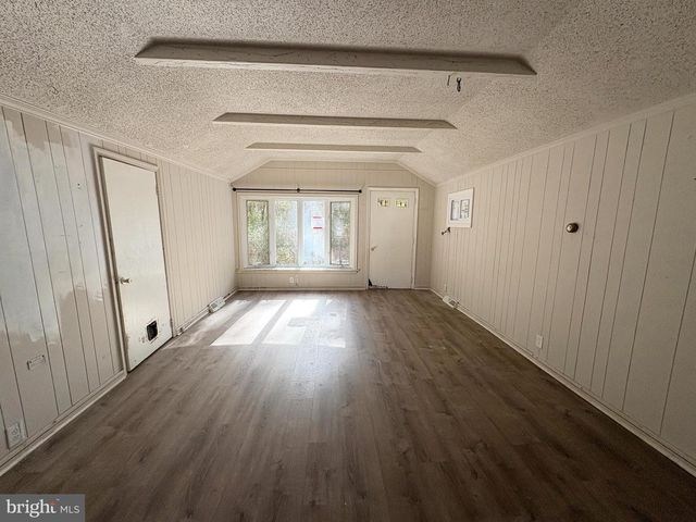 664 SCOTLAND RUN AVE, Franklinville, NJ 08322