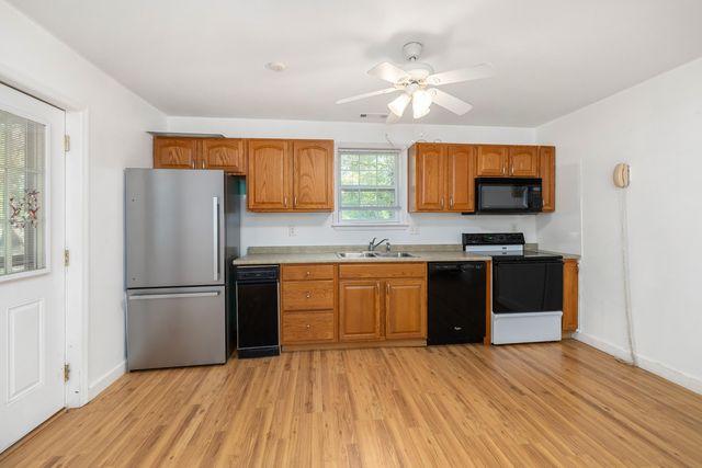 2551 Patriot Road, Manning, SC 29102