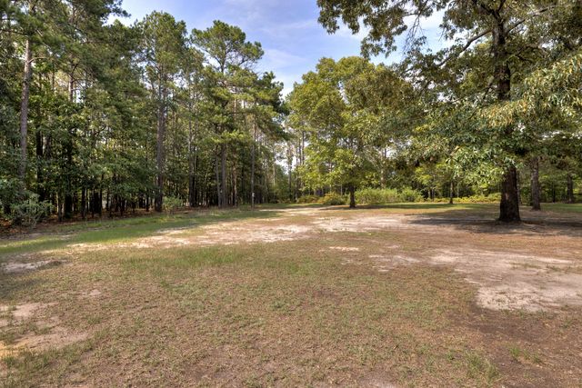 2551 Patriot Road, Manning, SC 29102