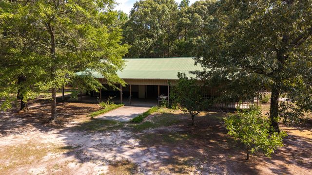 2551 Patriot Road, Manning, SC 29102