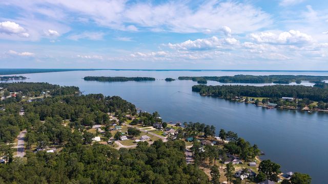 2551 Patriot Road, Manning, SC 29102