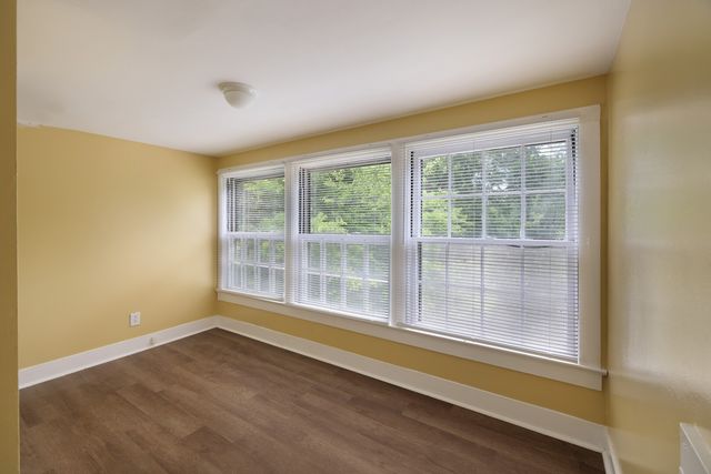 156 Delmar Dr, Clarksville, TN 37040