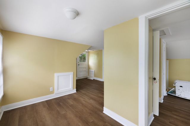 156 Delmar Dr, Clarksville, TN 37040