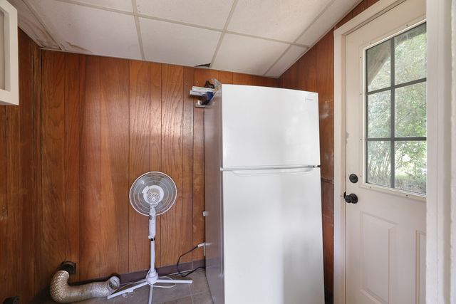 156 Delmar Dr, Clarksville, TN 37040