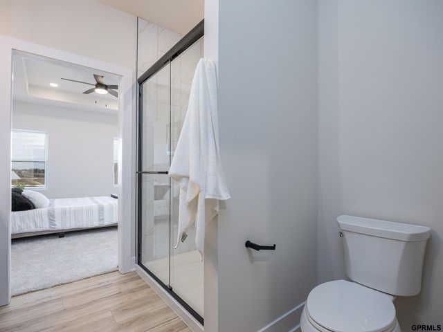 11666 S 124 Avenue, Papillion, NE 68046