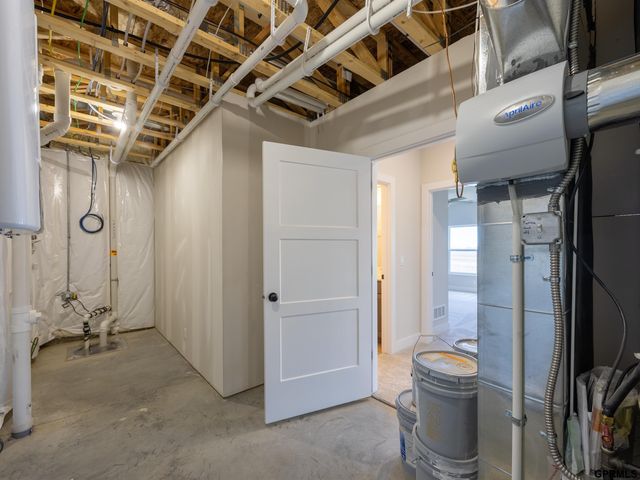 11666 S 124 Avenue, Papillion, NE 68046