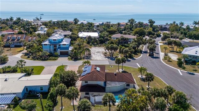 3730 Agate CT, Sanibel, FL 33957