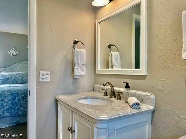 1140 5th ST S A, Naples, FL 34102