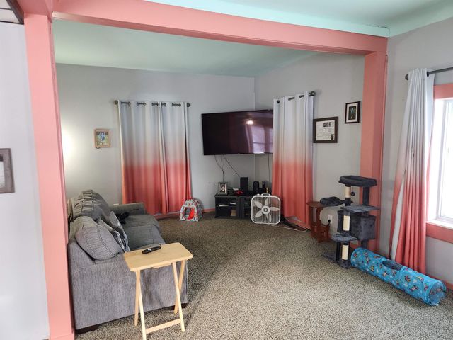 994 S Poseyville Road, Midland, MI 48640