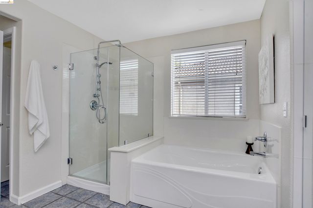 34 Fuller Ct, Oakley, CA 94561