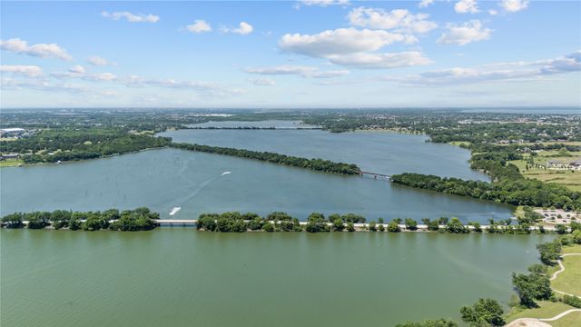 6604 Merlot Circle, Rowlett, TX 75088