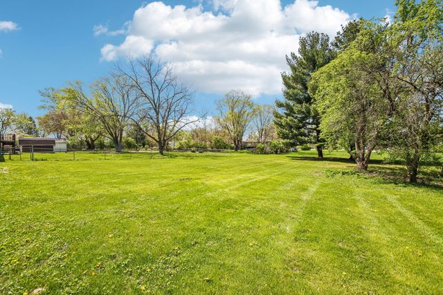 6396 Vermont Street, Merrillville, IN 46410
