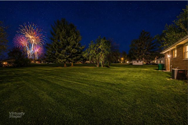 6396 Vermont Street, Merrillville, IN 46410